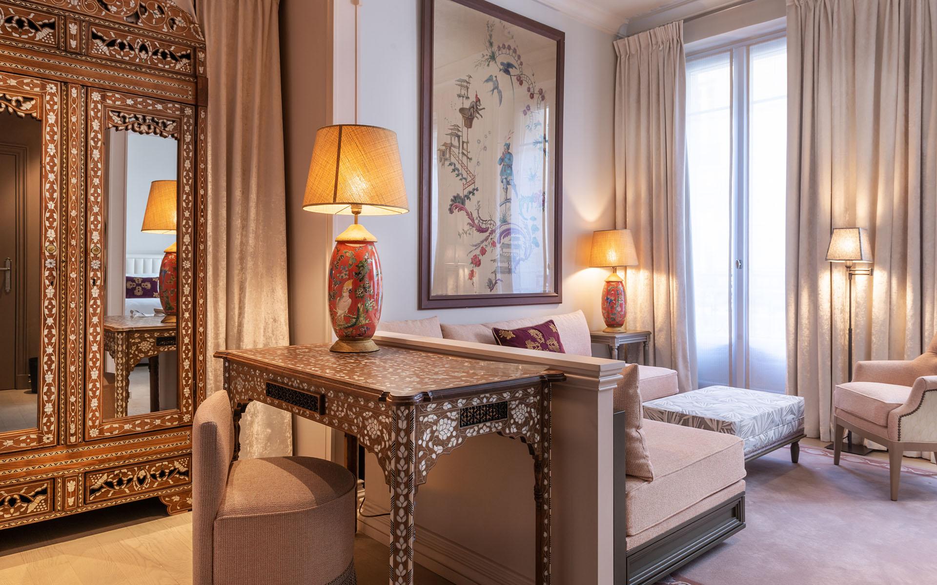 Hotel De Montesquieu Paris Exterior photo